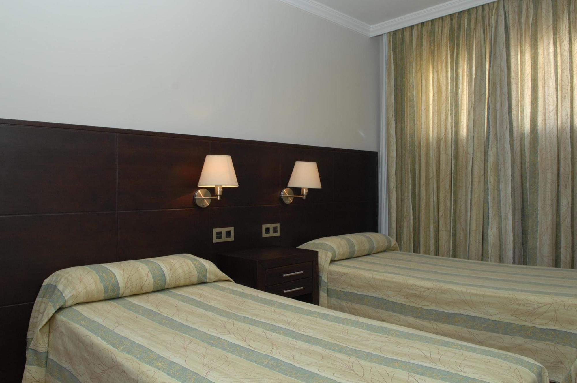 Tc Apartamentos Rocamar Пуэрто Рико Экстерьер фото